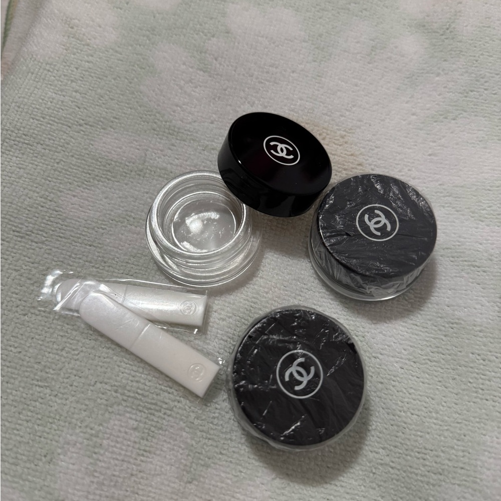 CHANEL Black and White Cosmetic Jars- Set of 3